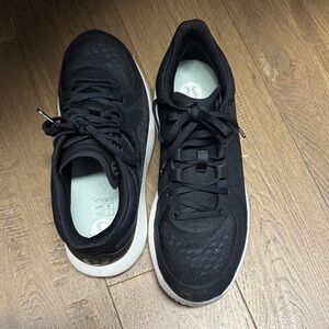 Black lululemon Women's Athletic Shoes